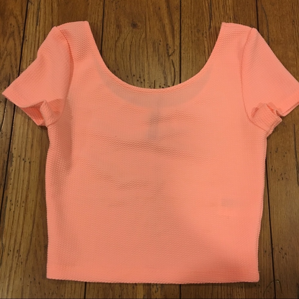 DIVIDED PEACH CROP TOP XS
